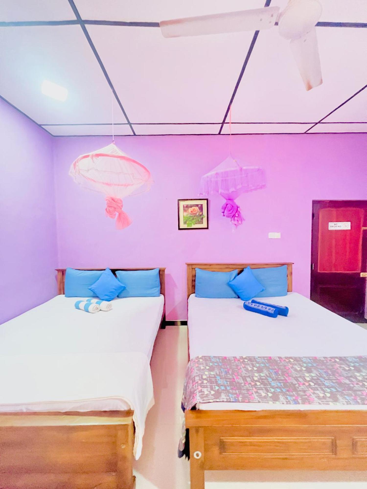 Hotel Gloriya Mathews Negombo Exterior foto